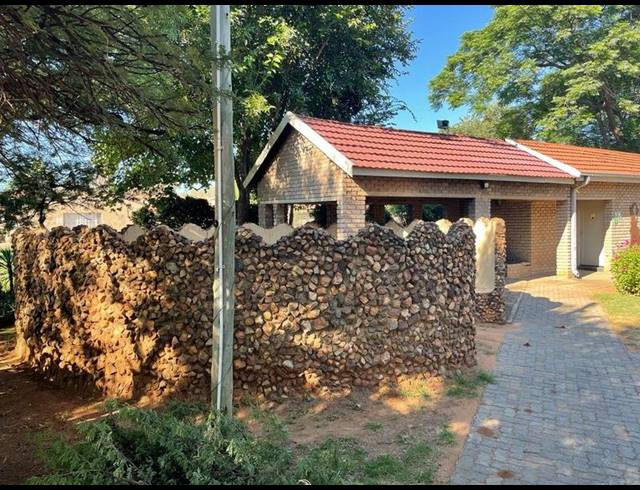 BUSINESS FOR SALE IN ARDENWOLD SH